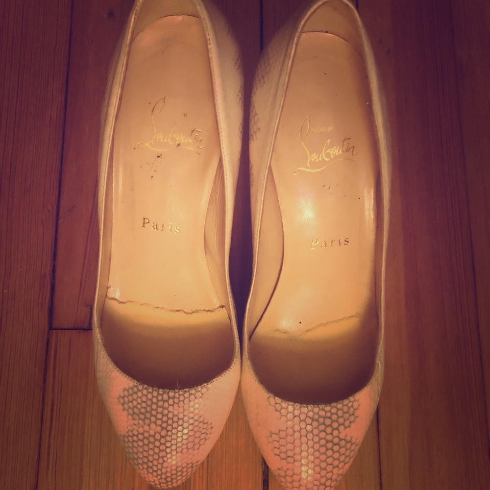 Pre-owned Christian Louboutin heels 37.5